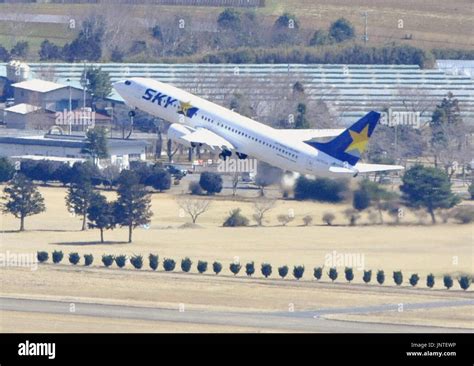 茨城空港 国内線 料金 空の旅と経済の交差点